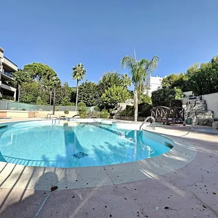Apartment Parc Aiguebel - 3p In A With Swimming Pool And Tennis